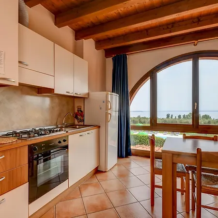 Lejlighedshotel Corte Ferrari -ciao Vacanze- Moniga del Garda