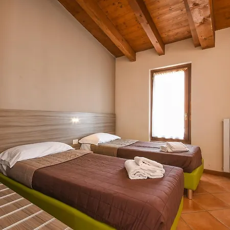 Lejlighedshotel Corte Ferrari -ciao Vacanze- *