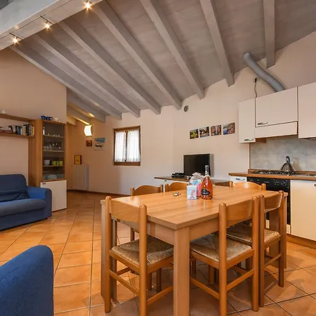 Lejlighedshotel Corte Ferrari -ciao Vacanze- *